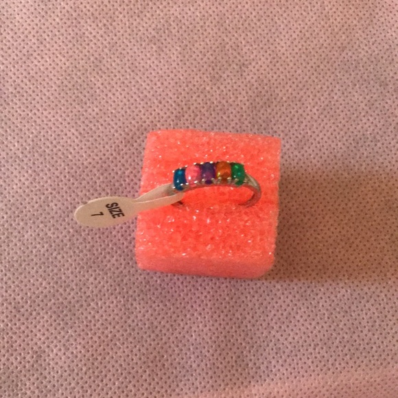 Genuine Multi colors Welo Opal size 7 - Picture 2 of 3